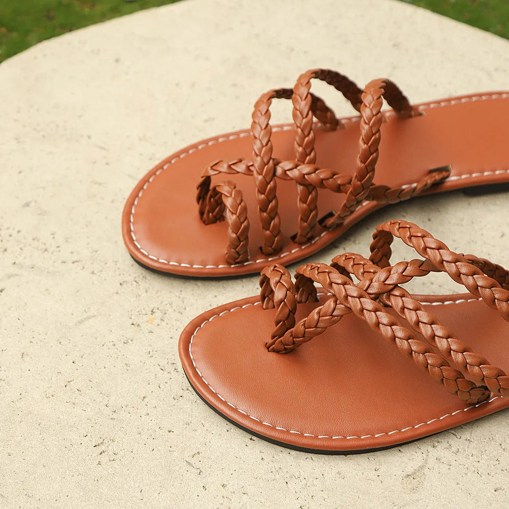 Women's woven clip-toe Roman sandals in artificial PU with rubber sole