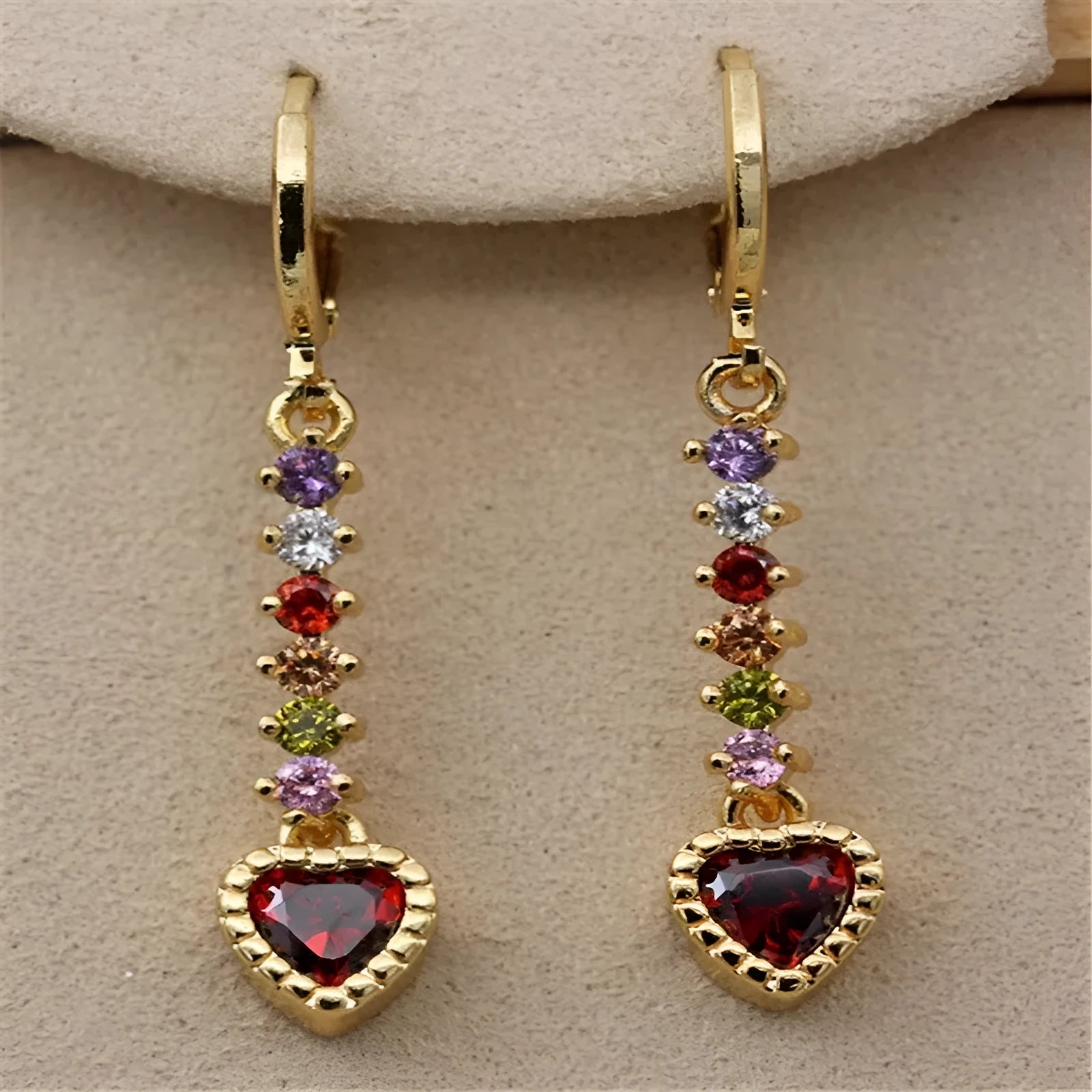 Women's heart-shaped fashion earrings in gold and silver colour options