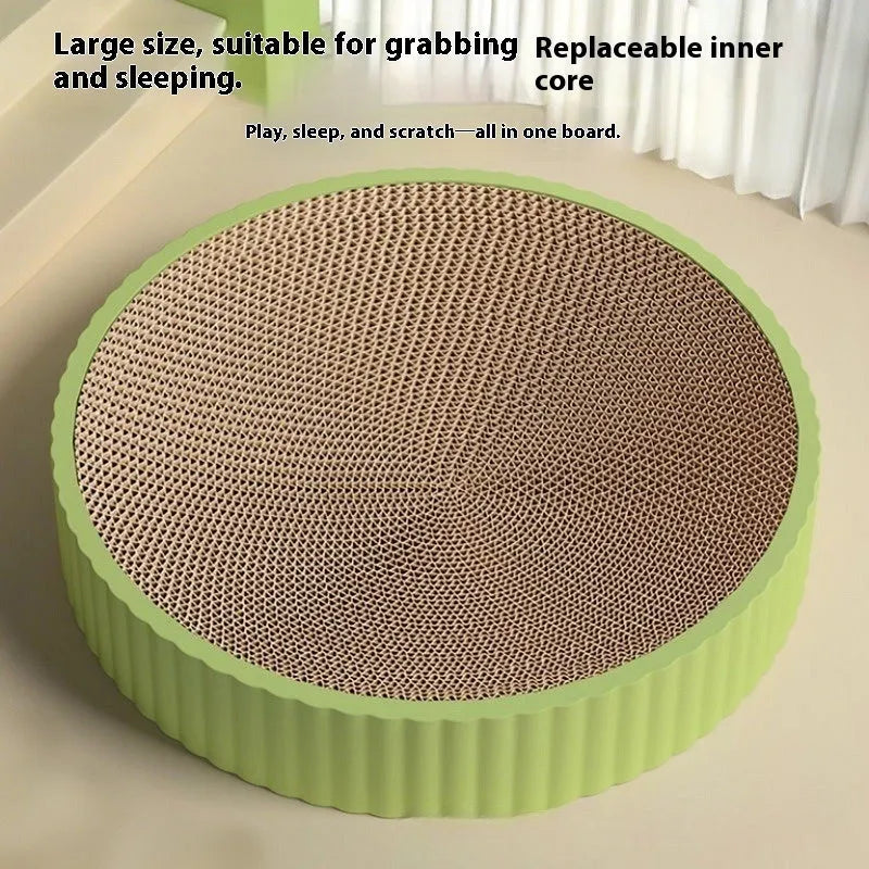 Round green and white cat scratching board with replaceable refills, 55cm diameter