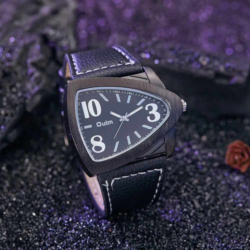 Men's casual quartz watch with round dial and leather strap in choice of colours