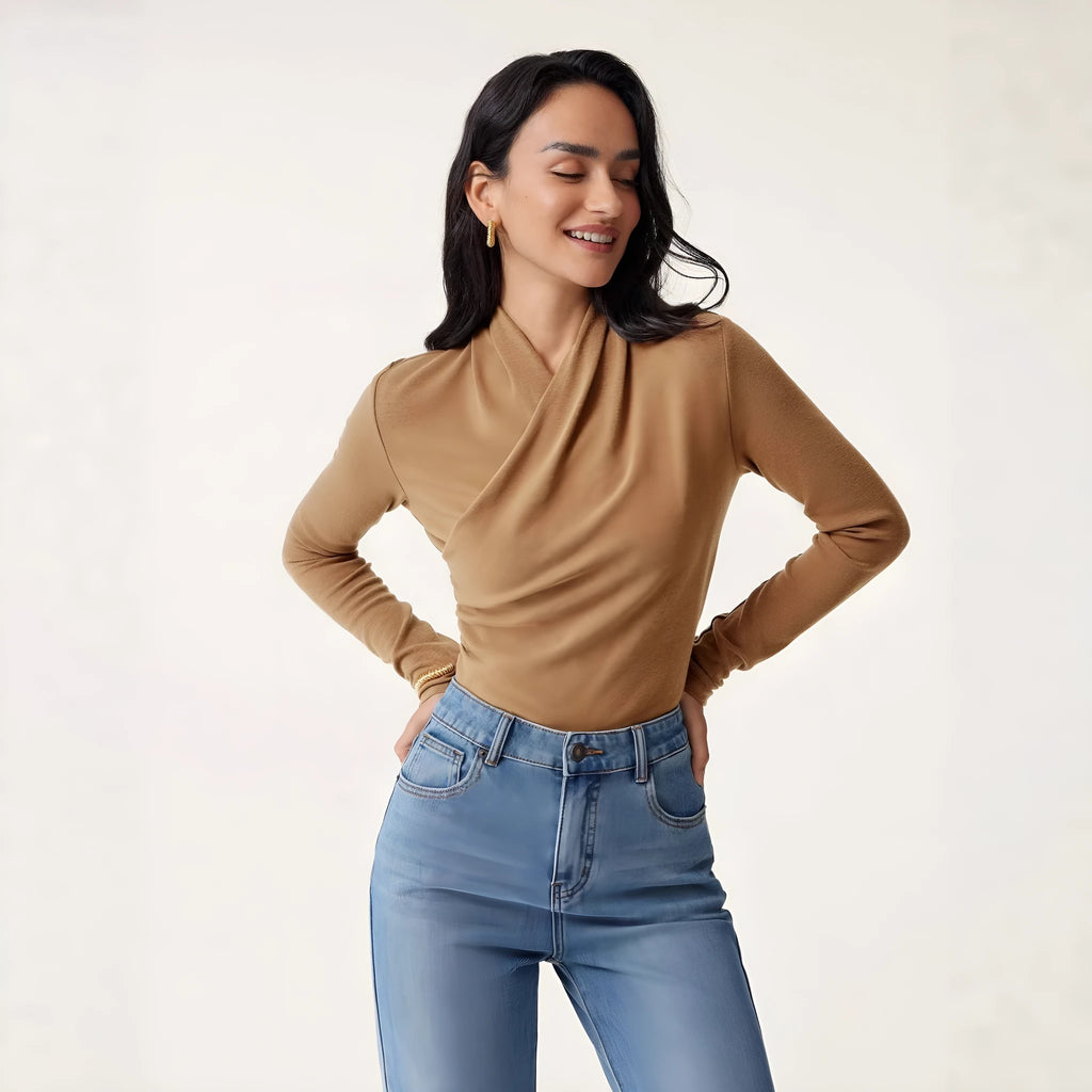 Camel-coloured women's slim fit polyester pullover sweater with long sleeves