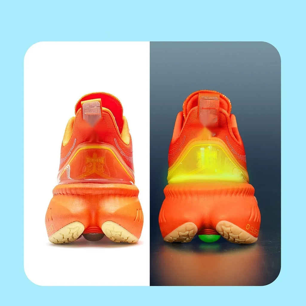 Low-top running shoes in multiple colours with PU mesh upper and rubber sole.