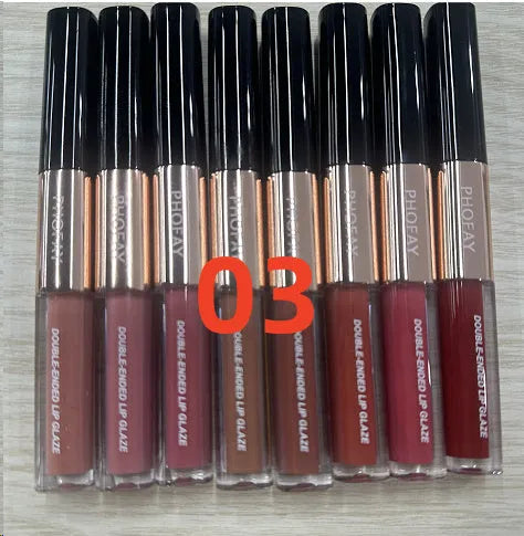 C-L021 double-headed lip gloss showing two different applicator tips and non-stick formula.