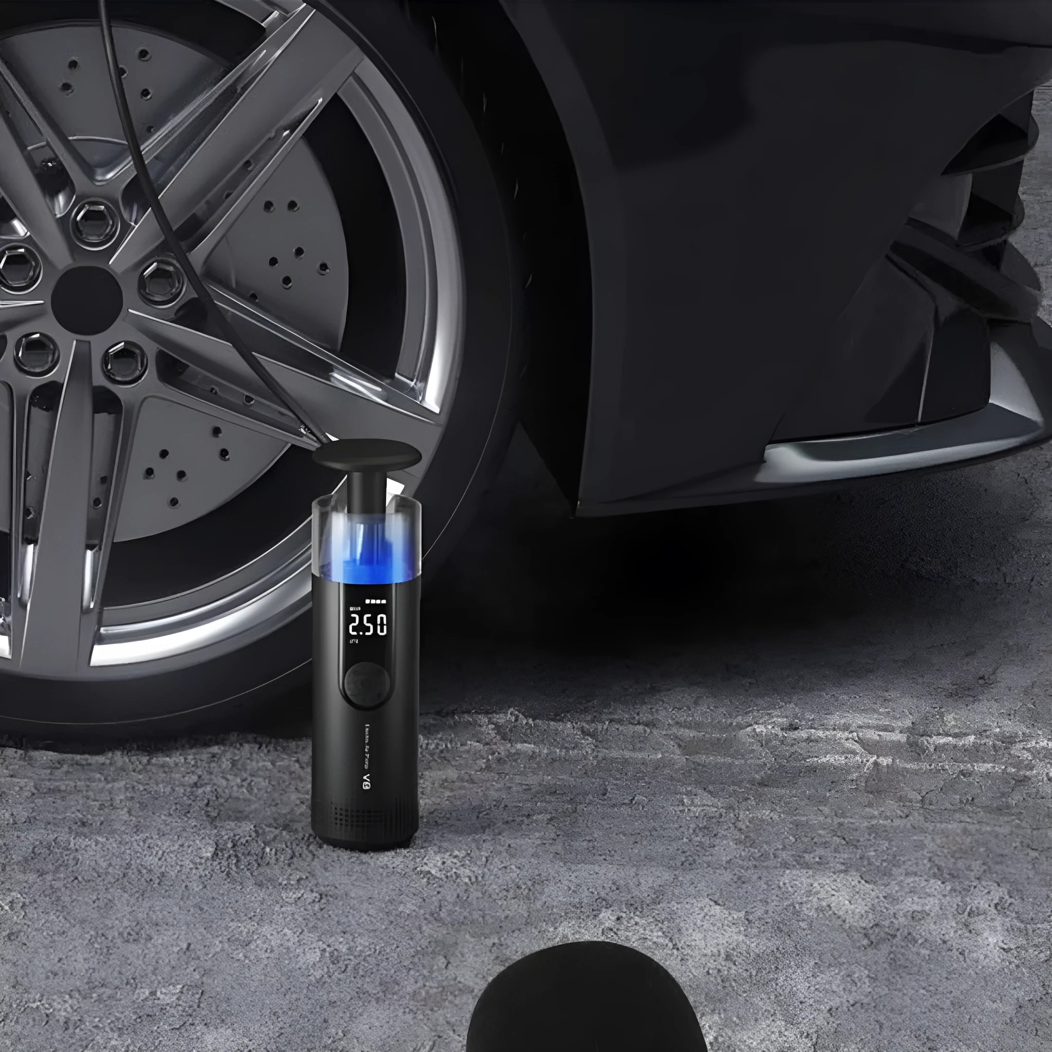 Electric high-pressure tyre pump with digital display, 600cm hose and battery connectors