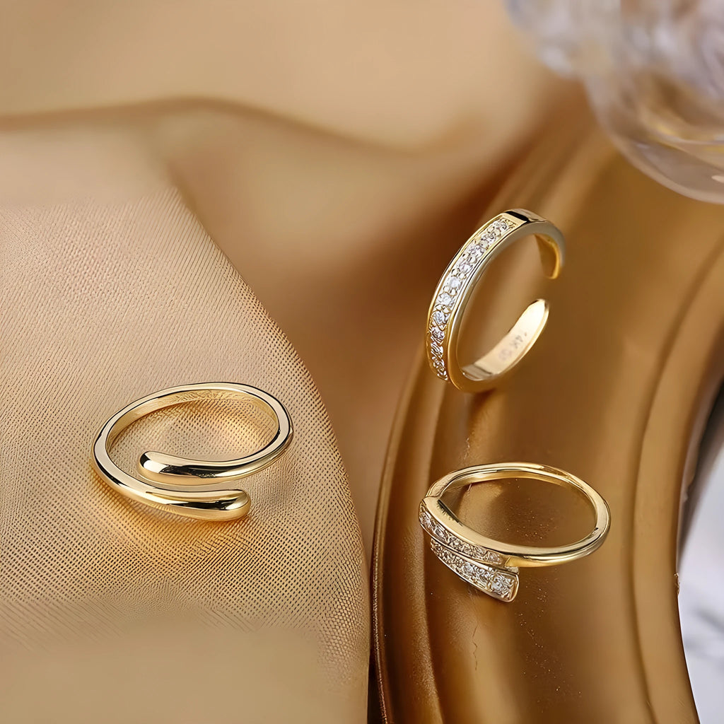 Alloy geometric toe ring with 0.5mm thick 14K gold plating in rhinestone design