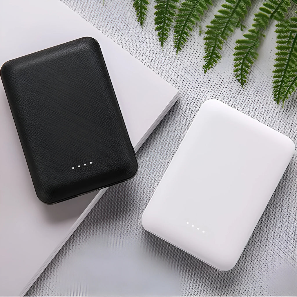 Large capacity ultra-thin power bank 10000mAh with multi-U ports in Black, 90x63x22mm plastic shell