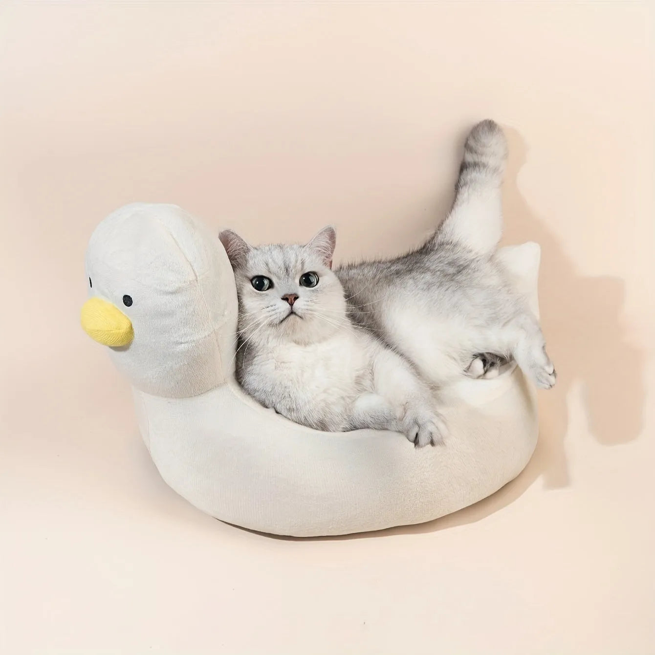 Duck-shaped pet bed sofa in blue or white colour for small dogs and cats