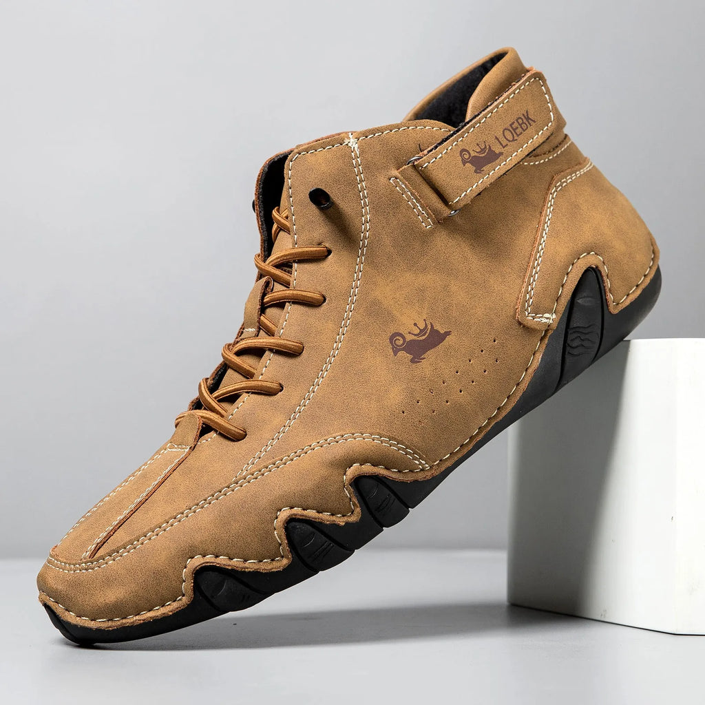 High-top Octopus men's casual Martin boots in W8007 brown, microfiber upper and rubber sole.