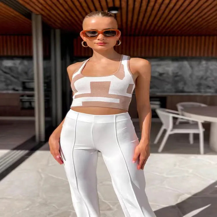 Women's U-collar camisole in contrast colour with street fashion styling