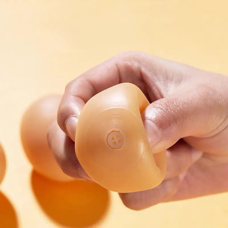 Simulation egg dog toy with sound for tooth cleaning made of non-toxic TPR material