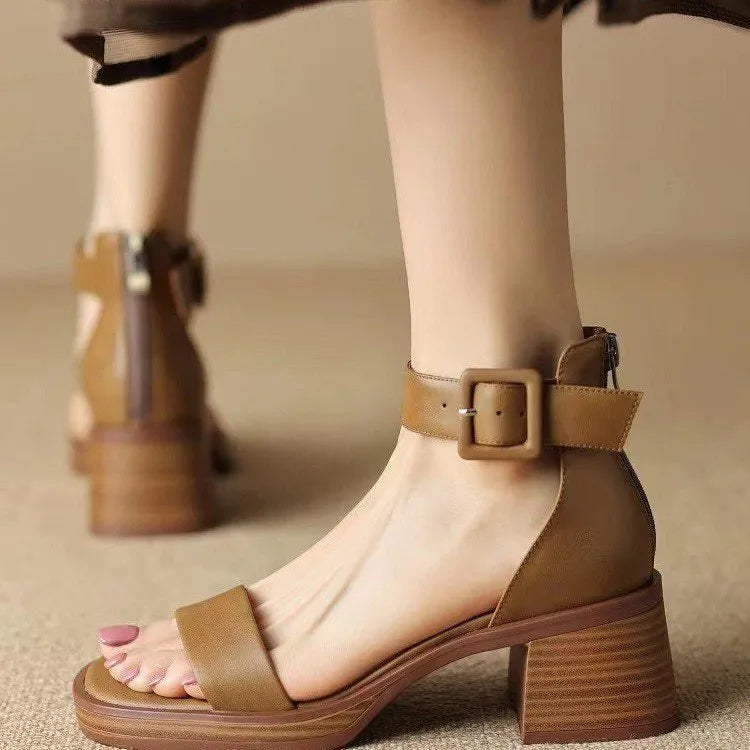Retro ankle-strap platform high heels in white with round toe and PU upper for women