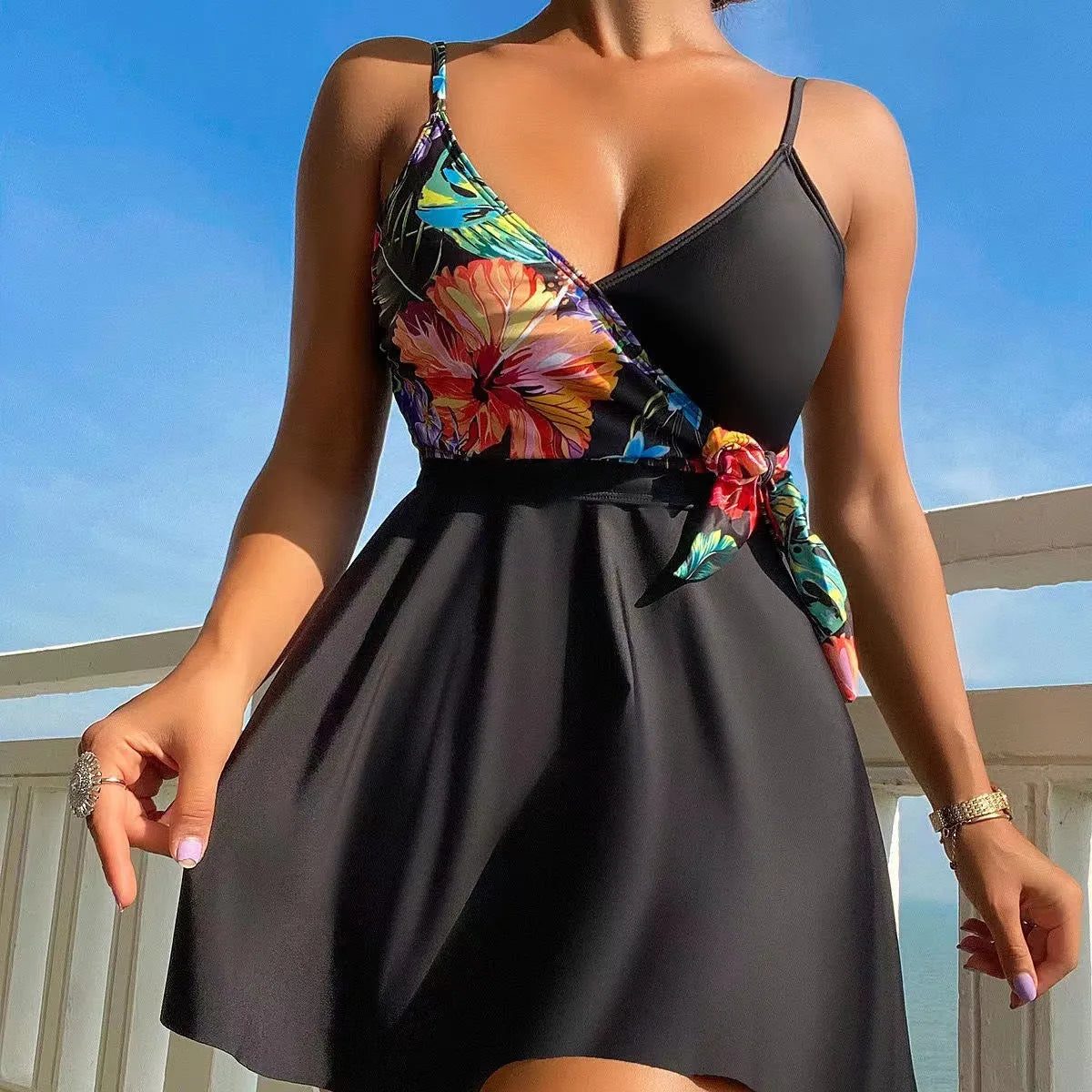 Black women's high waist printed split bikini briefs for sports and swimming