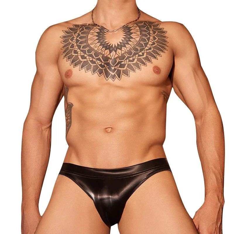 Men's black and white briefs with shark skin lace pattern in polyester fabric