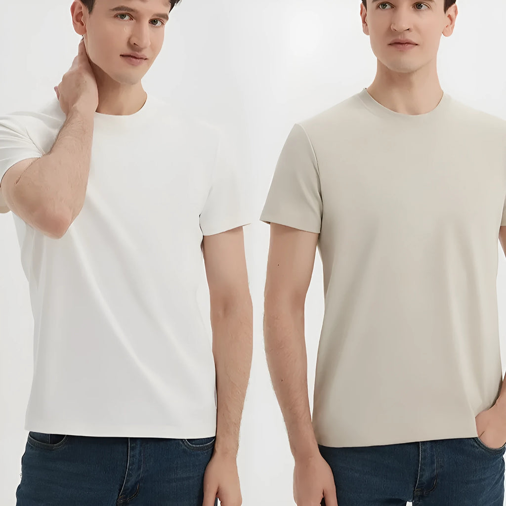 Men's antibacterial quick-drying short sleeve T-shirt in solid colours showing straight-cut pullover style