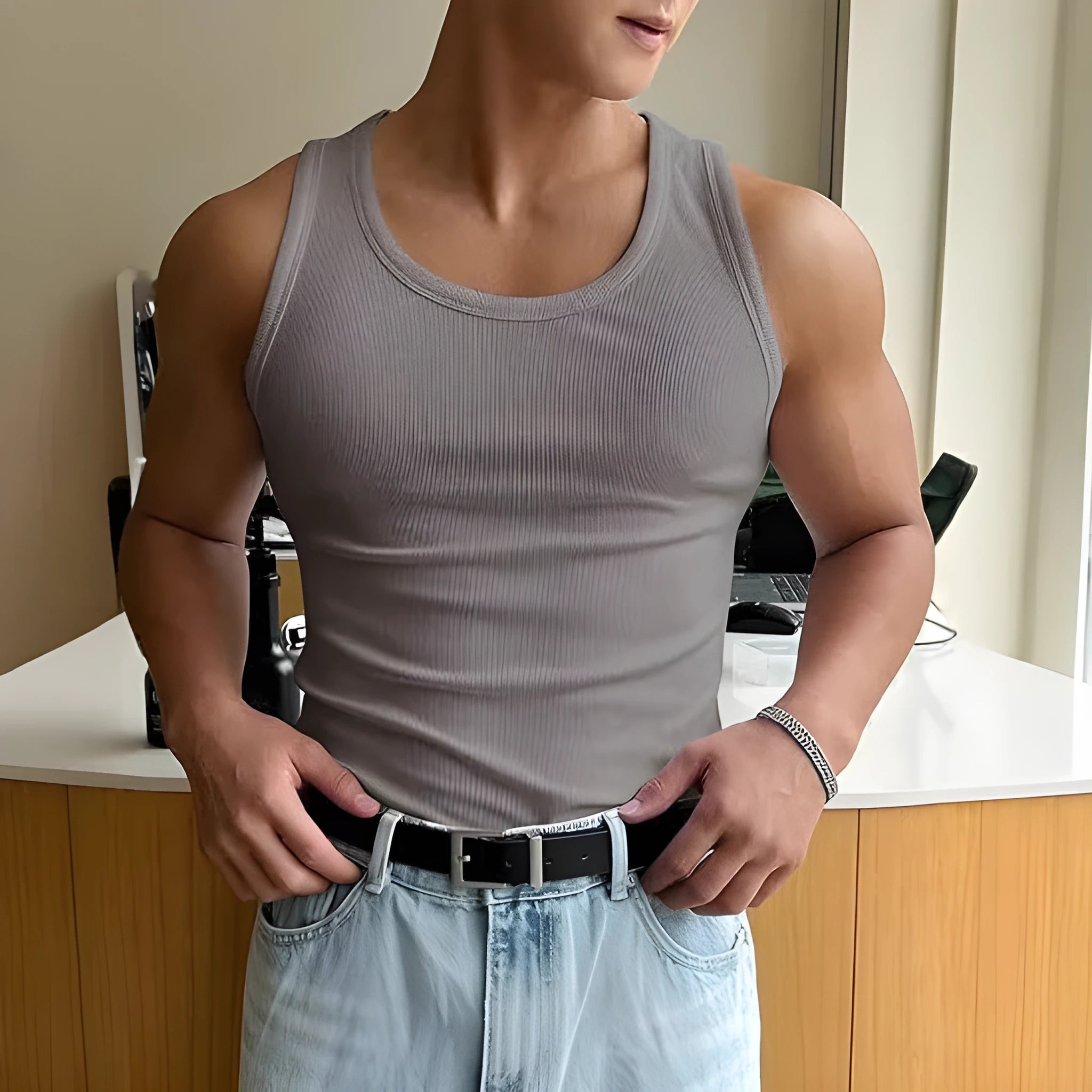 Men's tight-fit round neck sports T-shirt in polyester with wool lining shown in multiple colour options