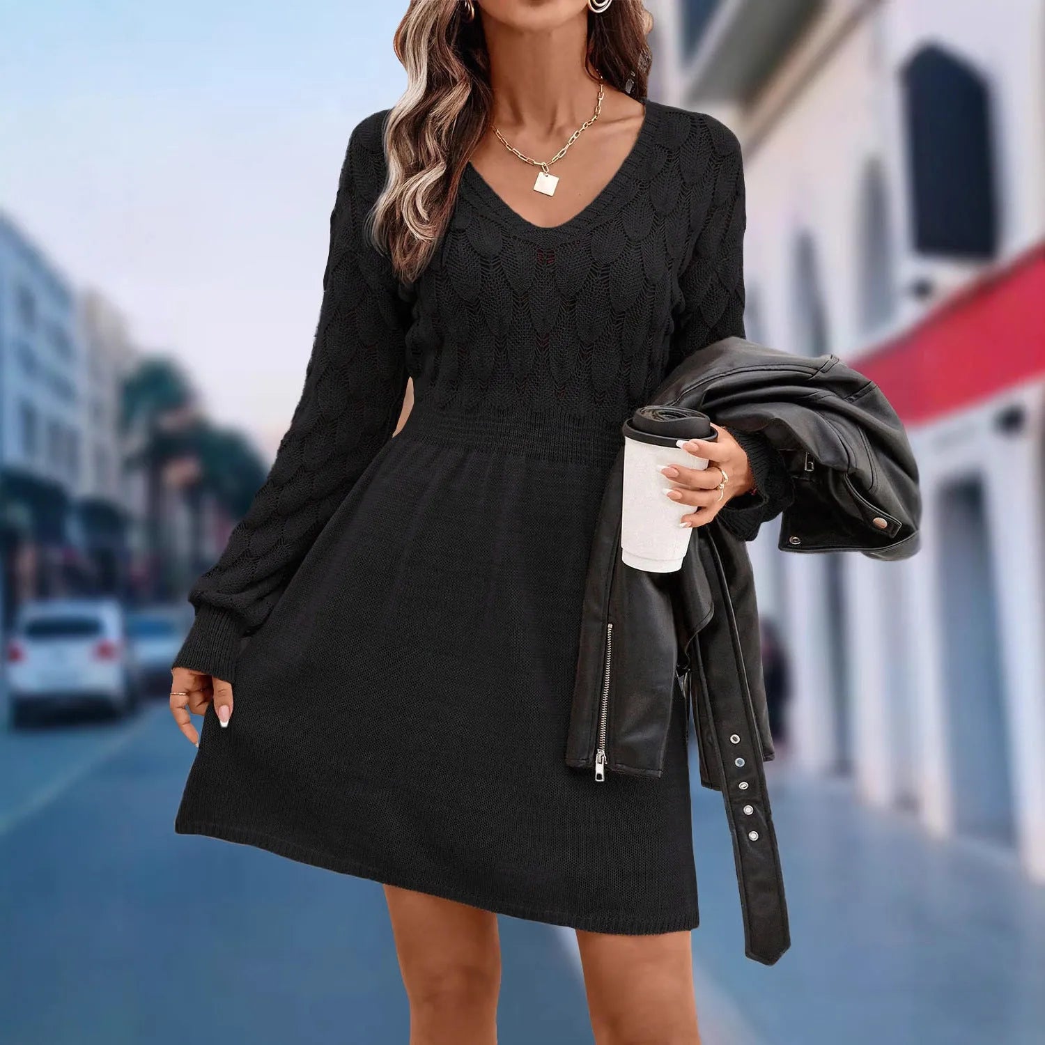Women's artistic retro V-neck beach dress with long sleeves, high waist, and a 3D pattern.