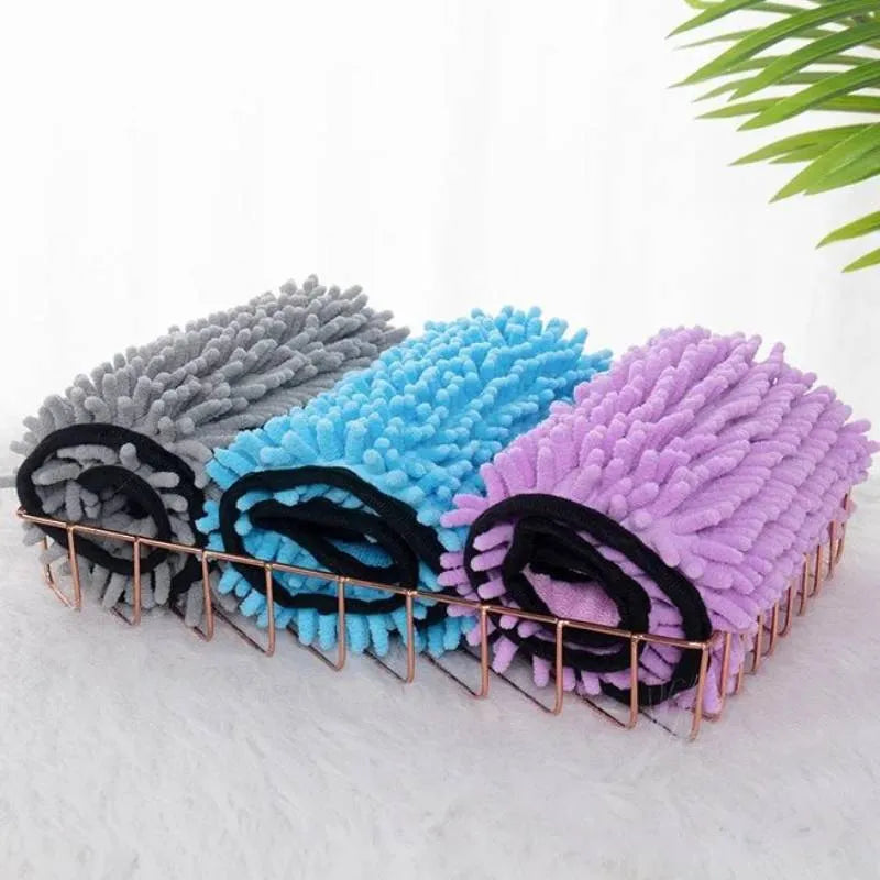 Blue pet bath towel measuring 62x23 cm for drying dogs and cats