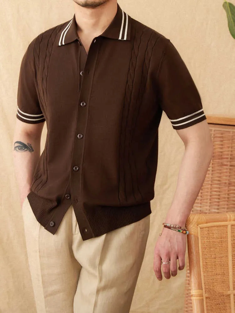 Cotton leisure knitted short-sleeved lapel polo shirt in apricot colour, regular fit, thin fabric, front view.