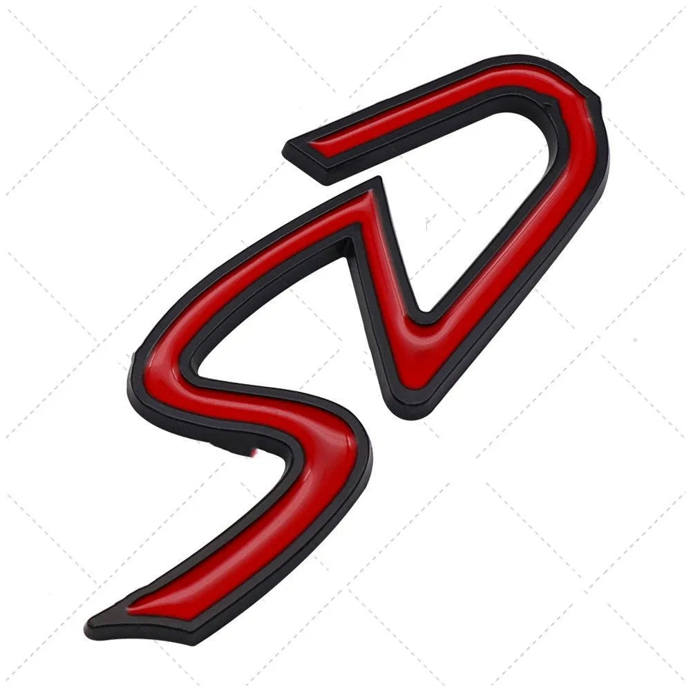 SD D metal car bumper sticker in red silver colour measuring 7.7x2.9cm SD size and 3.8x3.2cm D size options