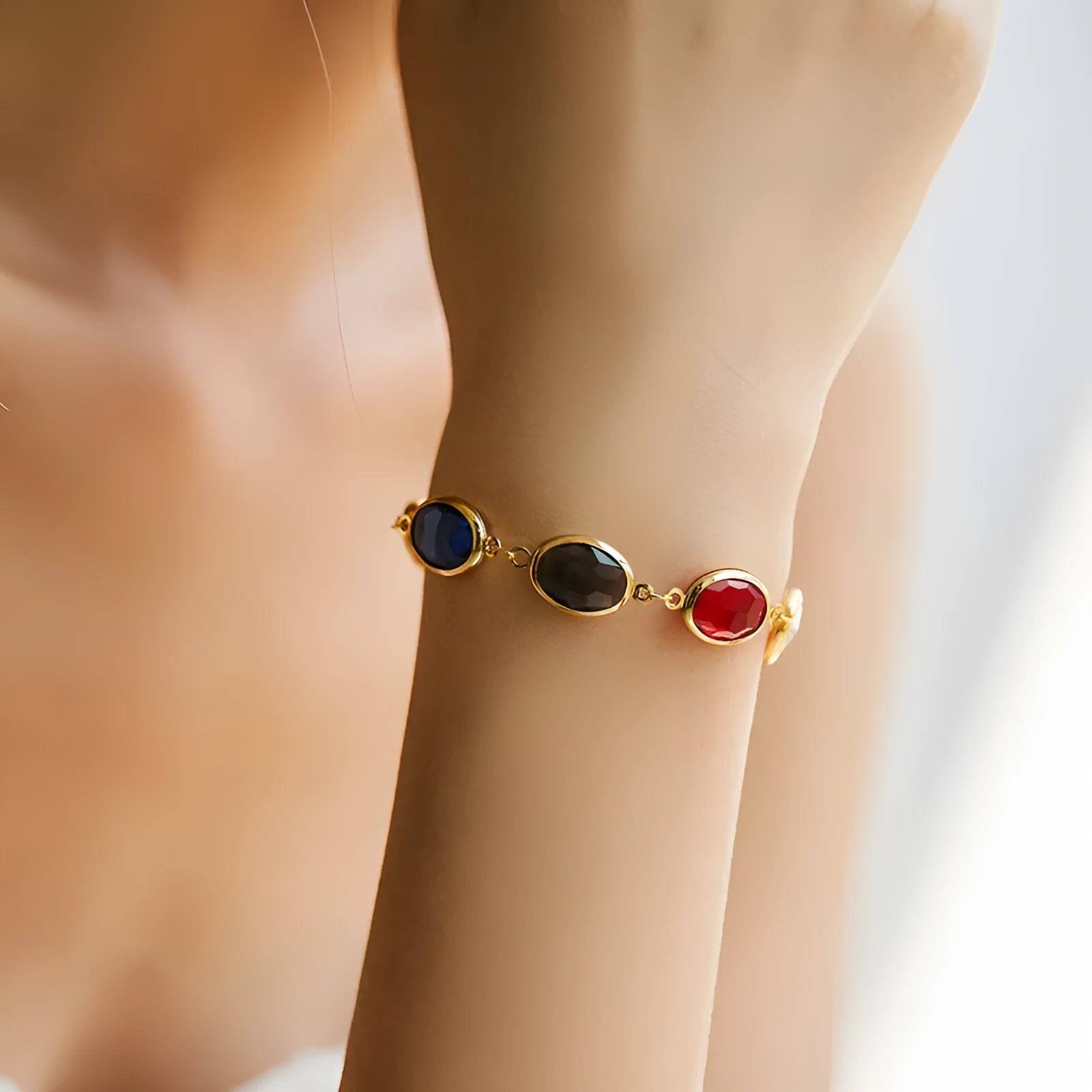 Copper inlay glass geometry bracelet with ellipse motif in blue green multicolor for women fashion OL style