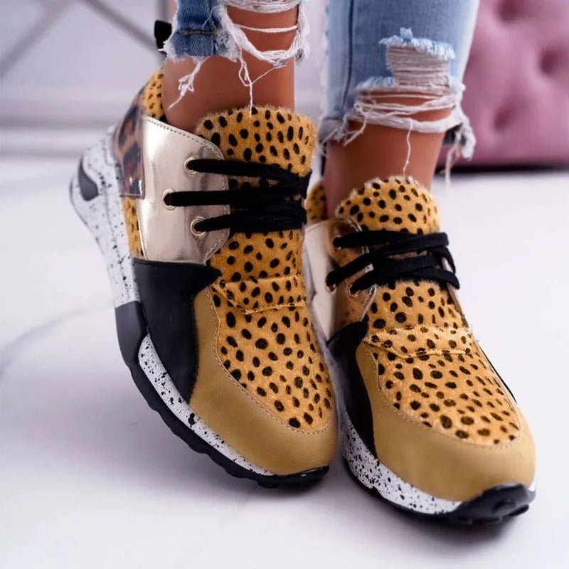 Women's casual suede sneakers with wedge heel in leopard pattern colour option
