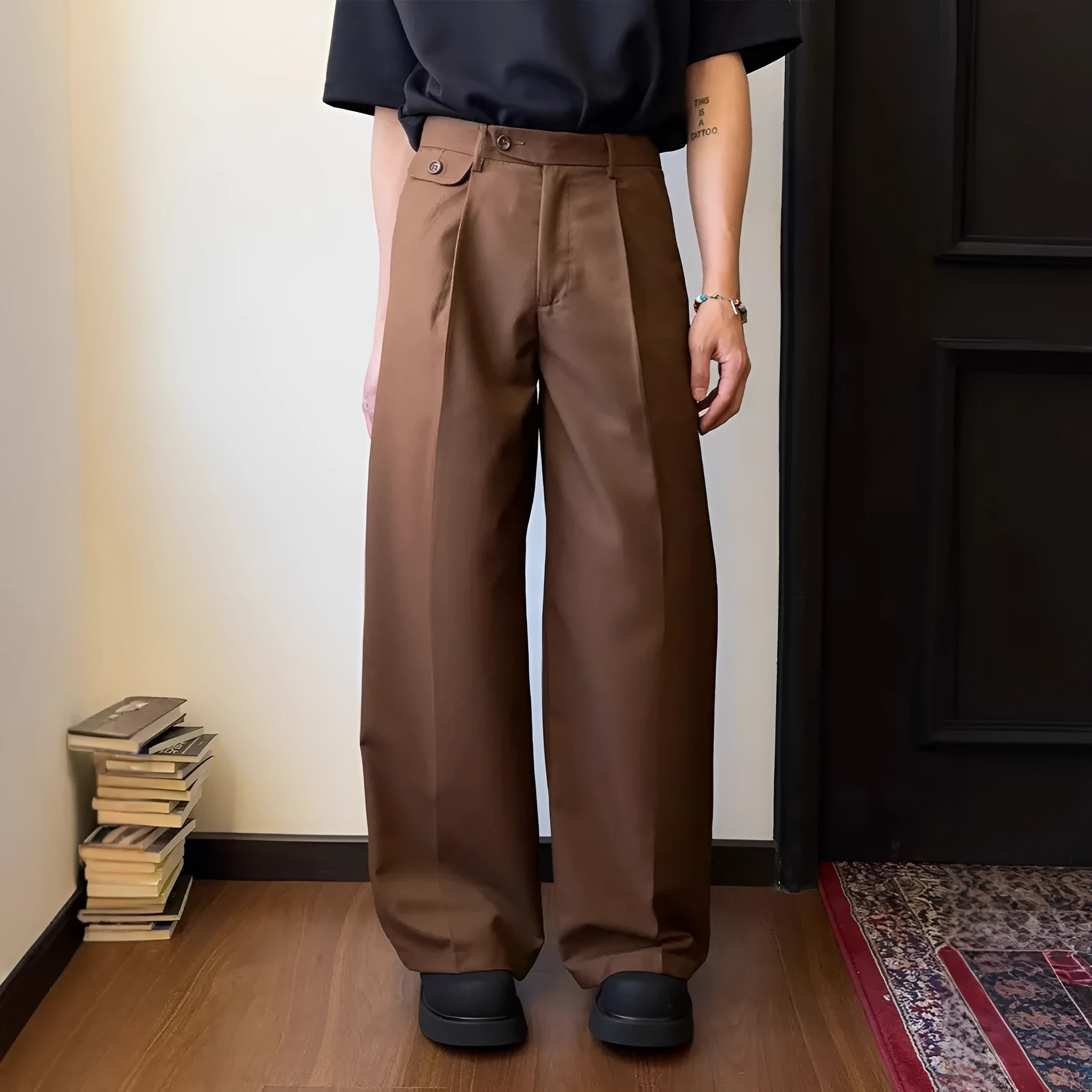 Men's brown straight-leg wide-cut casual trousers with draping silhouette