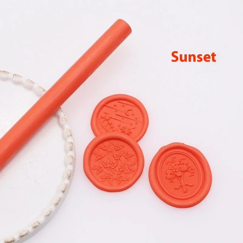 Round wax seal stick 11mm x 13mm in gold colour for envelope sealing with paint gun