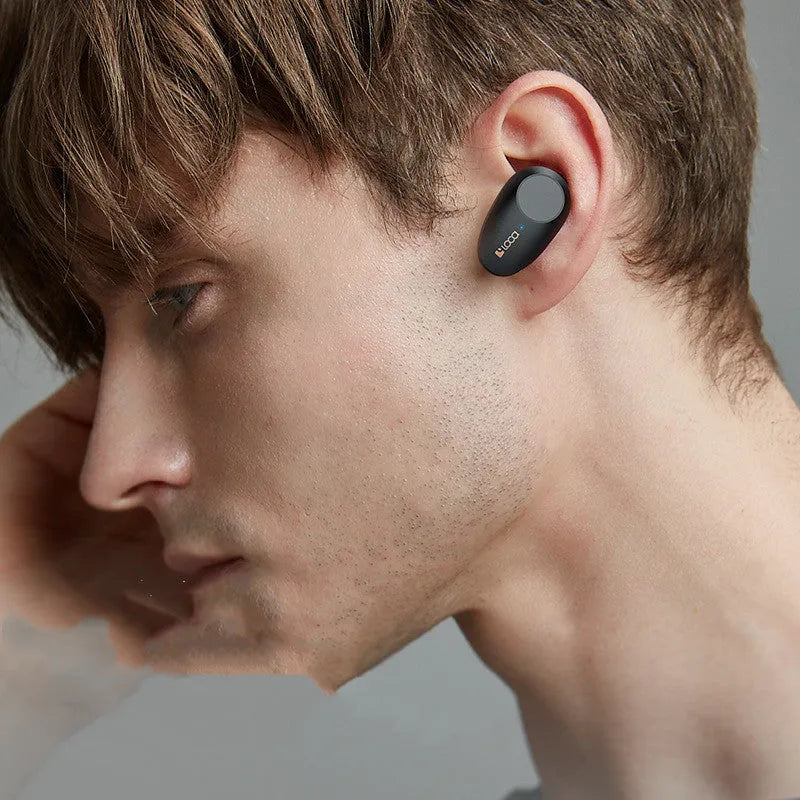 Wireless Bluetooth headset with ANC, black, featuring bilateral stereo and Type-C charging stand