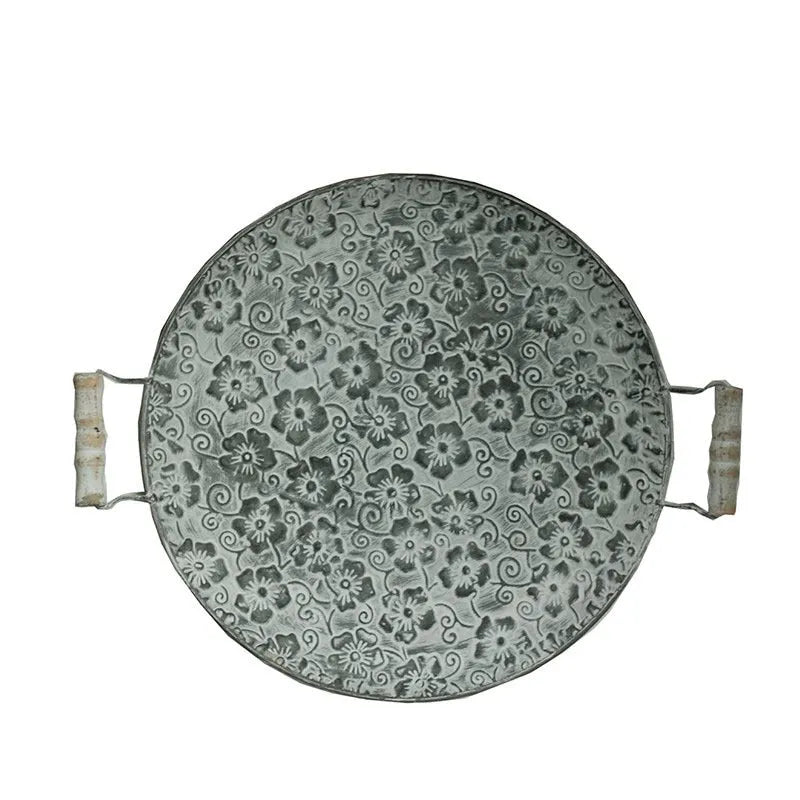 Round wrought iron belt storage tray in two sizes: large 34cm and small 28cm diameter.