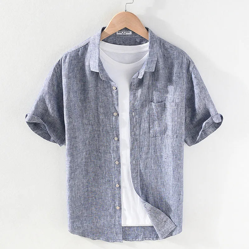Man's casual linen shirt with square collar and short sleeves in raw jute colour
