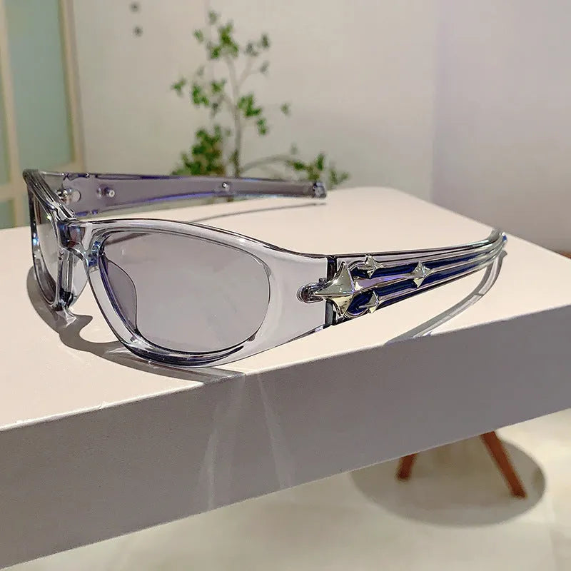 Outdoor sports sunglasses with a PC frame and category 3 grey lens in a special-shaped design.
