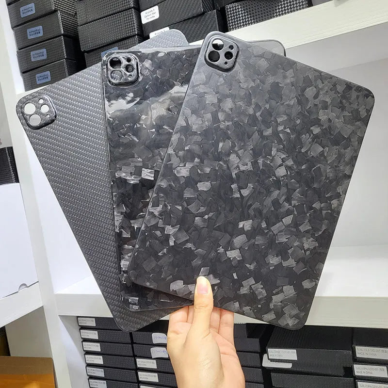 Real carbon fibre hard case for Apple iPad Pro 11 with an embossed plaid design.