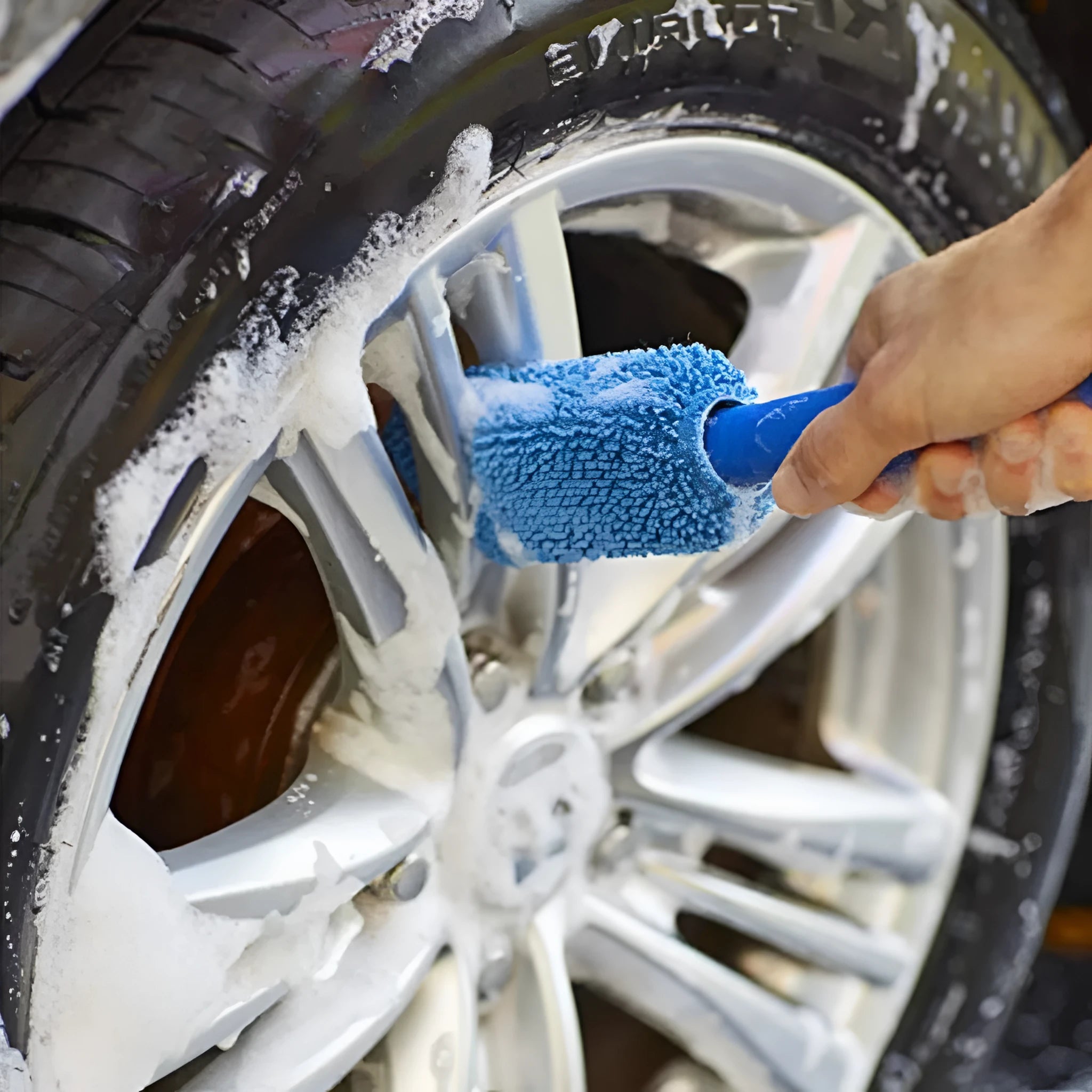 Microfiber long handle car wash tire brush in blue and gray, 29x5x4.5cm for wheel hub cleaning