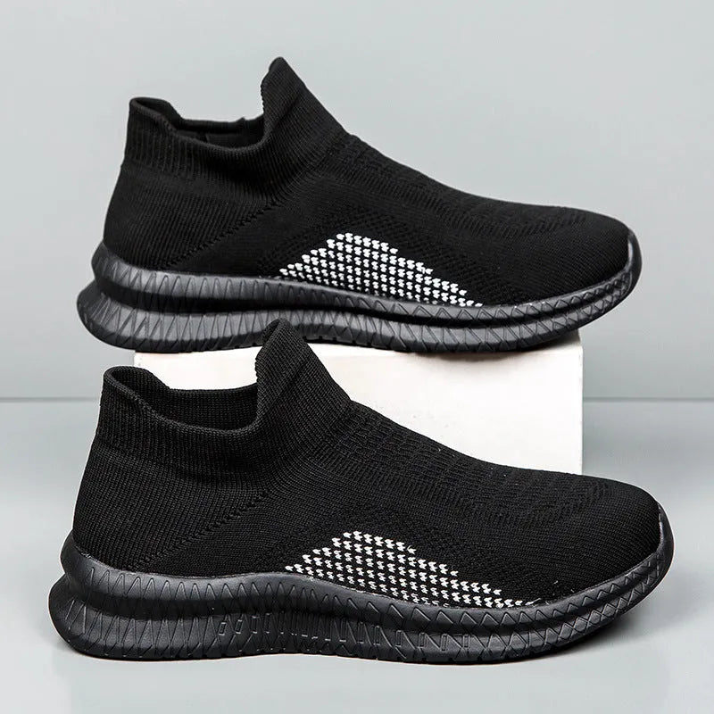 Popcorn Flyknit low-top casual sneaker in a solid colour, showing round toe and fabric upper.
