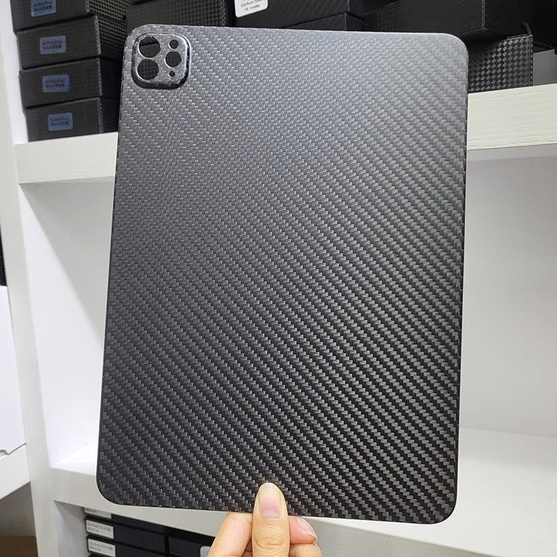 Real carbon fibre hard case for Apple iPad Pro 11 with an embossed plaid design.