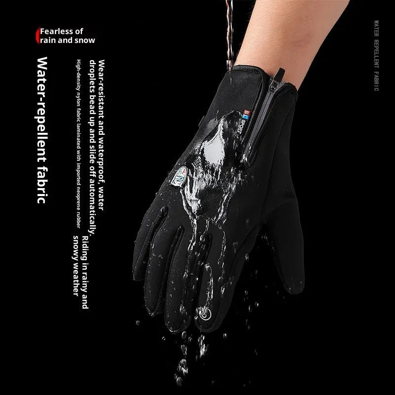 USB heating winter cycling gloves in black with constant temperature feature and windproof waterproof nylon fabric