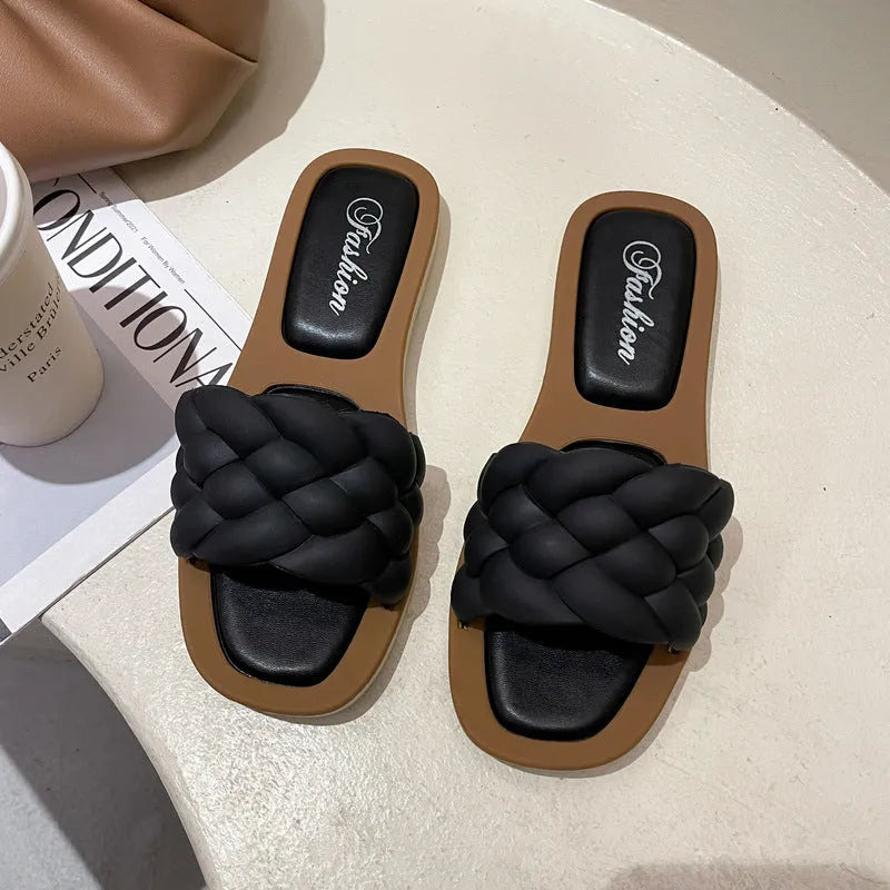 Women's plaid pattern beach sandals with anti-skid PVC soles in thick sole design