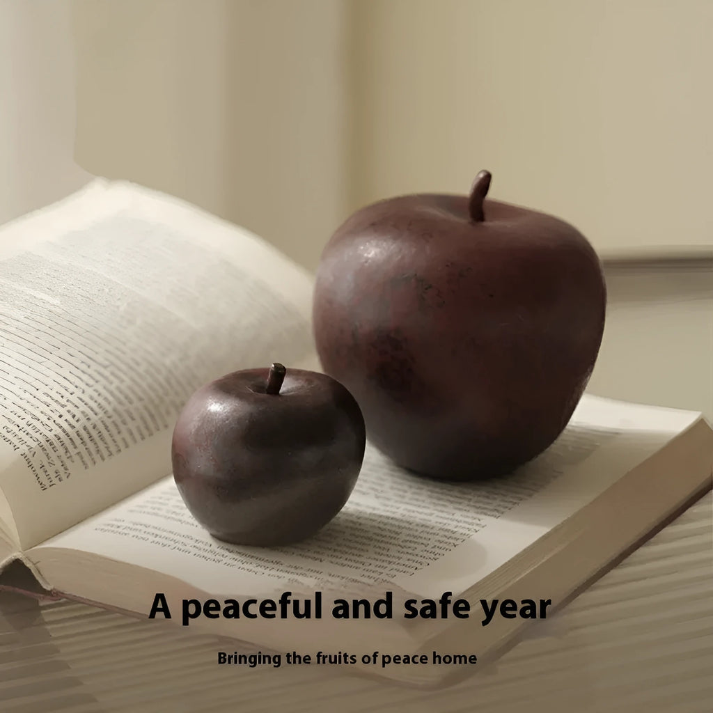 Chinese ceramic apple ornament in retro style for desktop decoration