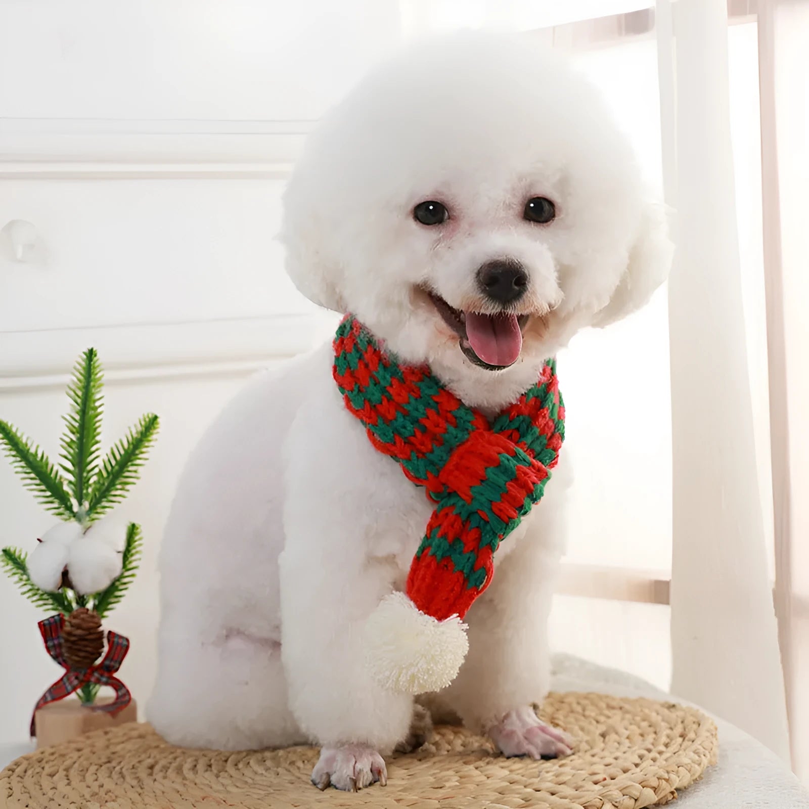 Polyester dog scarf for autumn and winter in red and white, suitable for small to large dogs