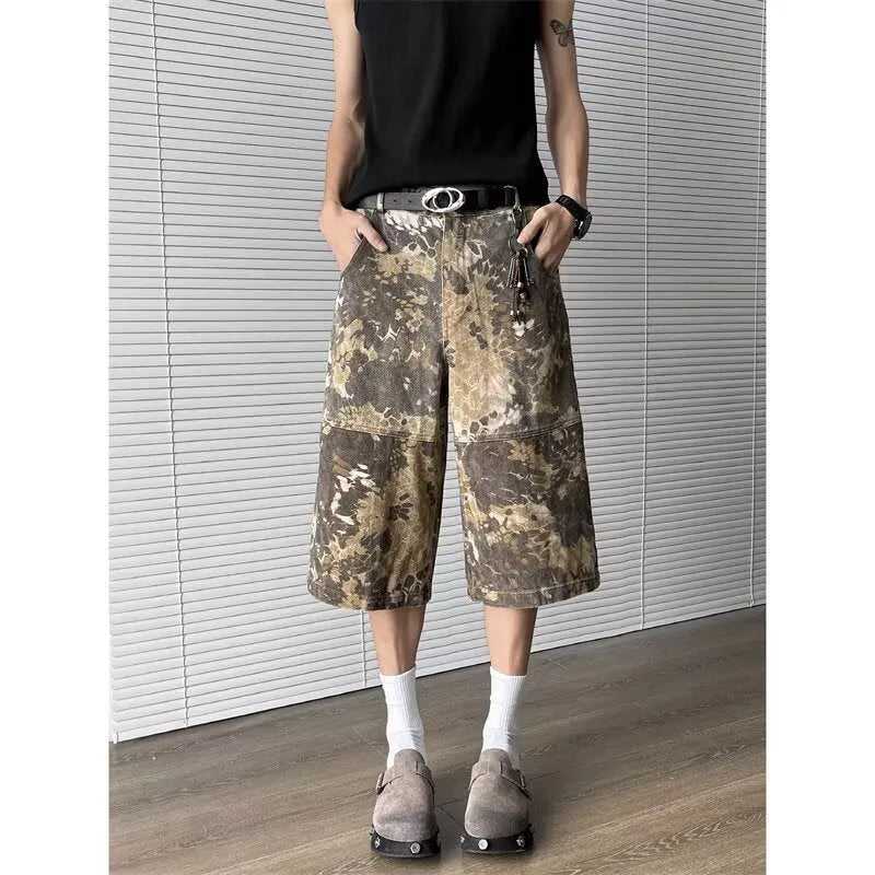Yellow snake pattern camouflage jeans with cropped length and printed design