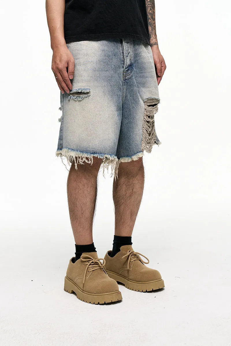 Light blue retro washed men's baggy denim shorts with wide leg cut and fifth pants length