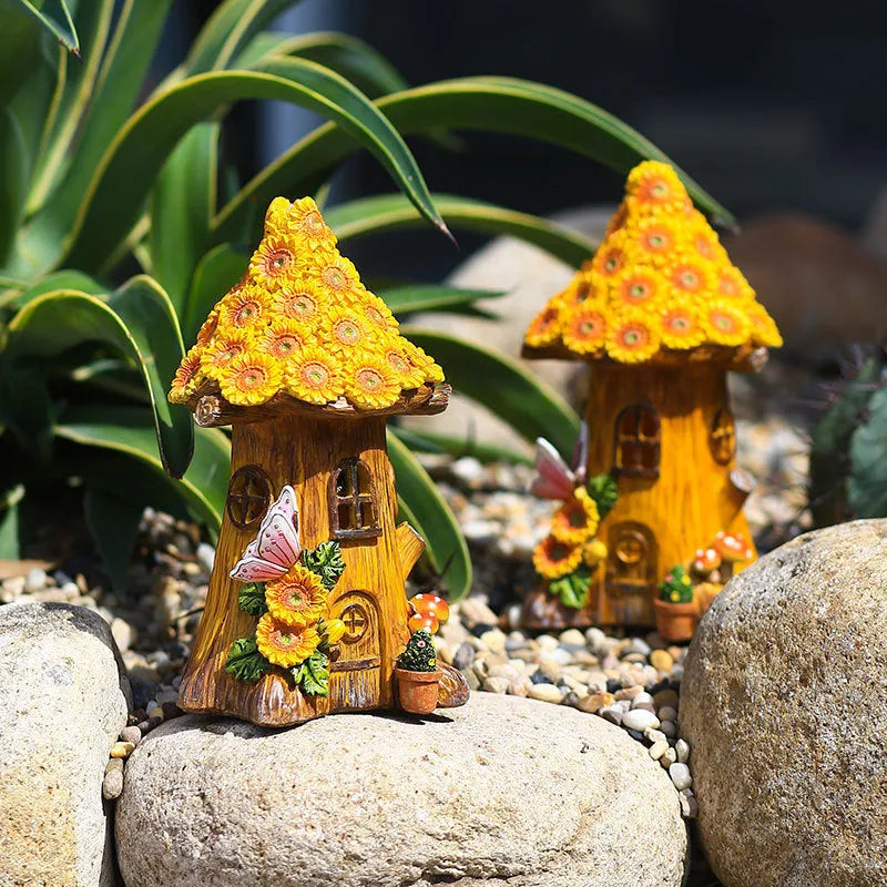Hand-painted resin solar lamp decoration in tree house shape for outdoor garden lawn