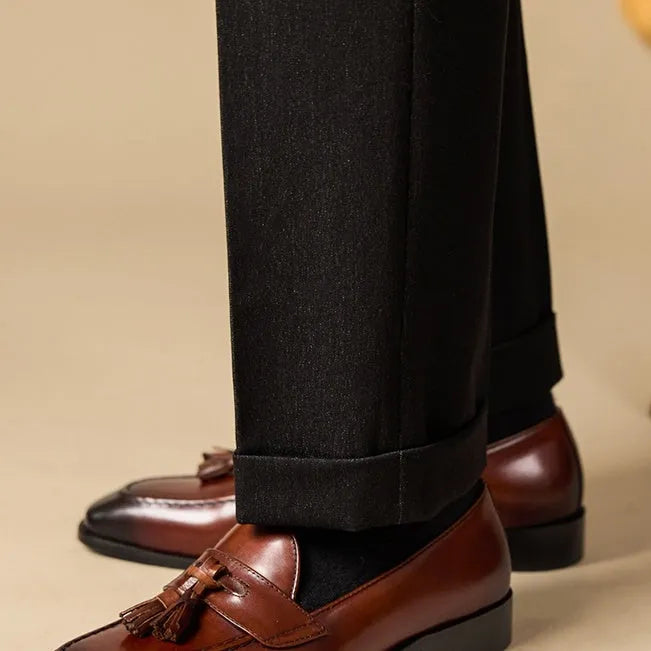 Tassel loafers in polished genuine leather with pigskin lining and rubber sole