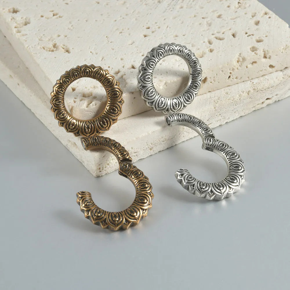 Retro heart-shaped and lotus-shaped magnetic earrings in antique silver and gold finishes