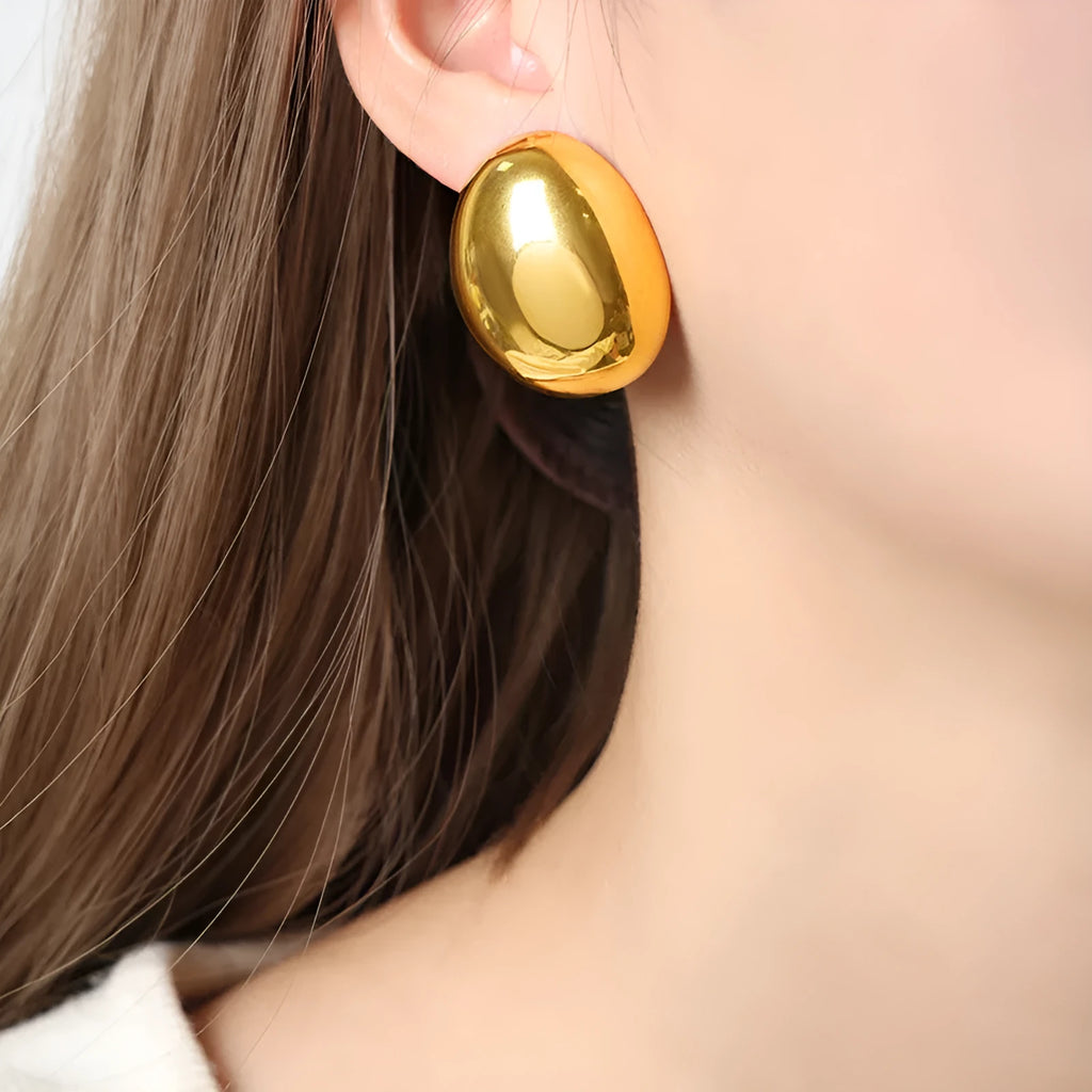 Geometric line earrings for women in gold colour DFE139 with a glazed surface, made from stainless steel.