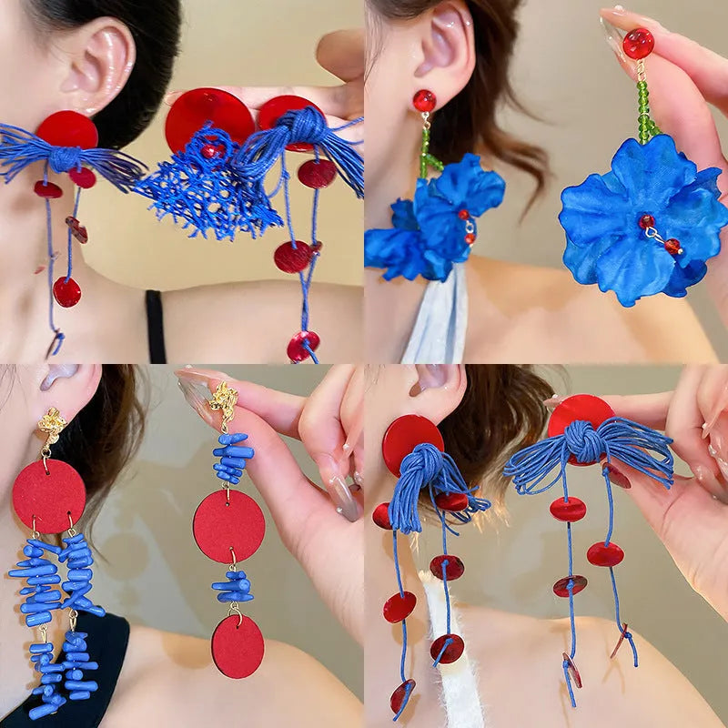 Women's geometric cloth earrings with round design elements in 30 Silver Needle-blue resin flower colour