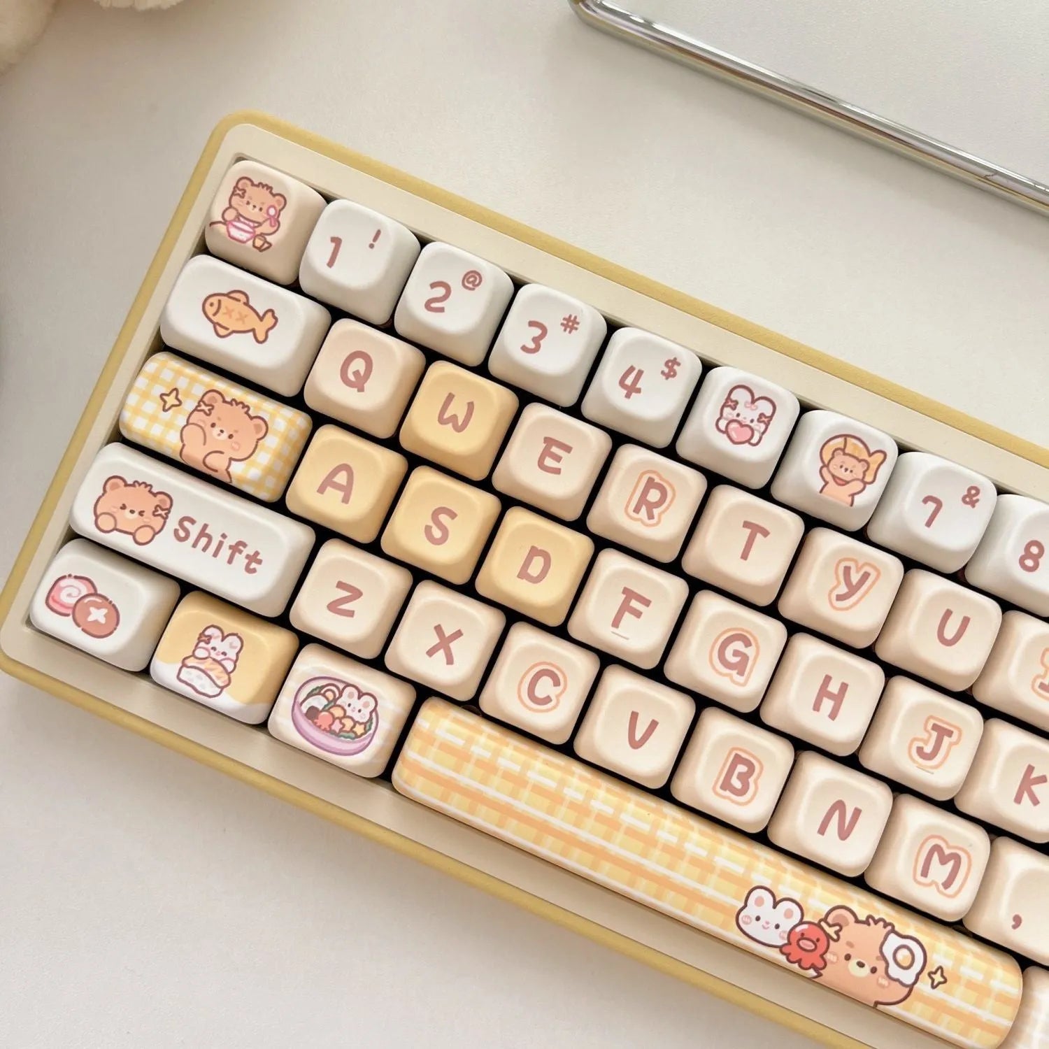 140 PBT plastic keycaps with Rabbit Bear Restaurant designs and EOA height profile for mechanical keyboards