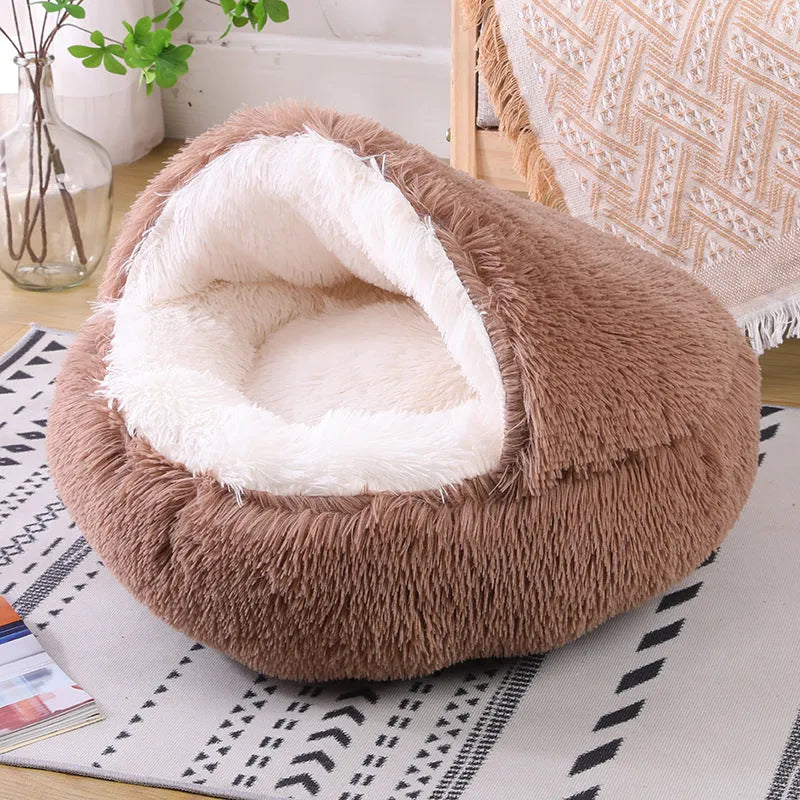 Waterproof cloth dog kennel with semi-surrounded warm room design in gradient coffee colour