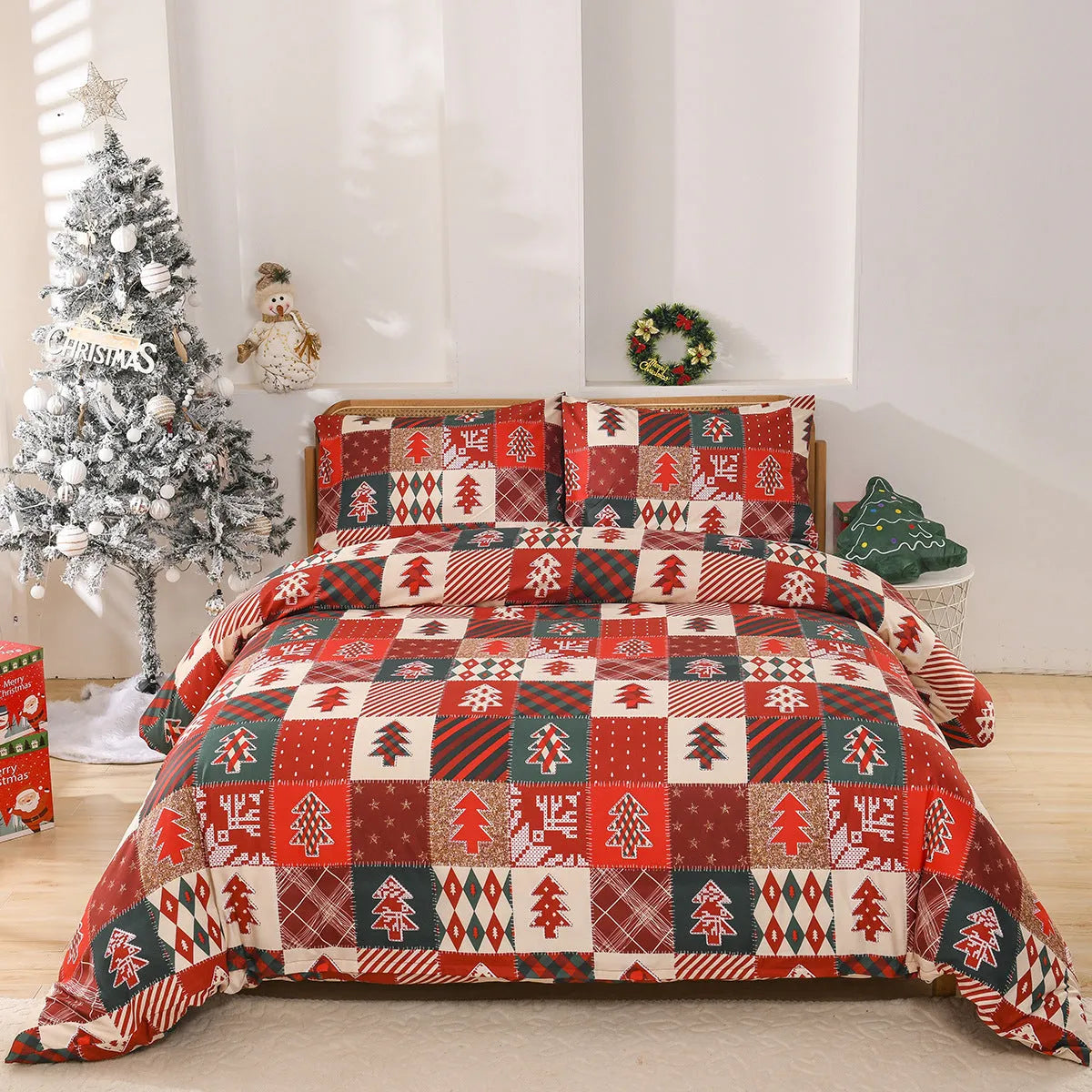 Red Christmas plaid pattern duvet cover and pillowcases three-piece bedding set