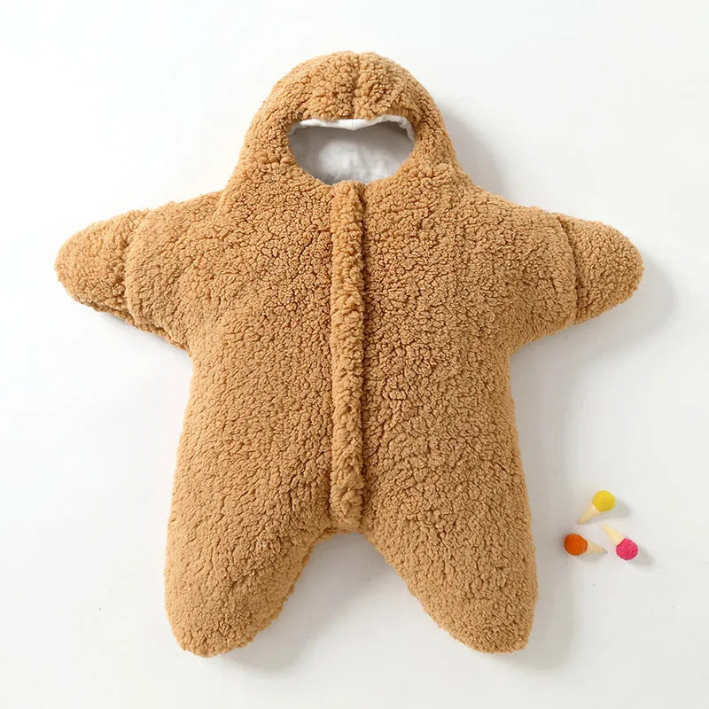 Newborn baby starfish lamb velvet sleeping bag with hood and zipper in pink, grey, light blue, and khaki for 0-6 months